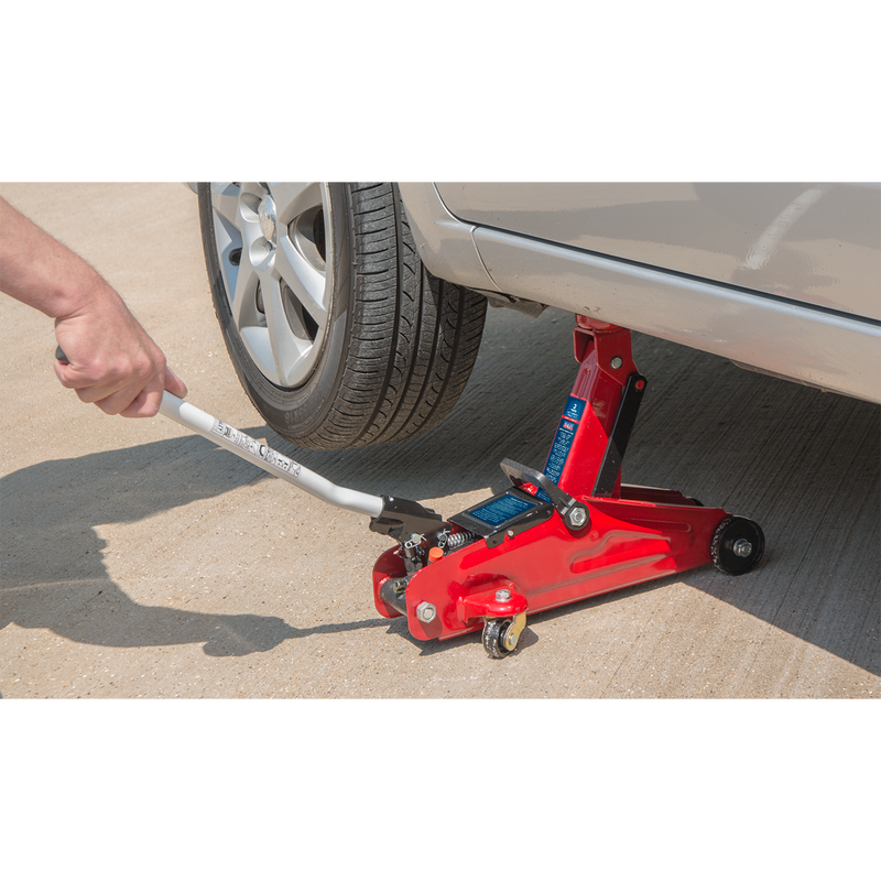 Trolley Jack 2tonne Short Chassis | Pipe Manufacturers Ltd..