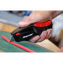 Utility Knife Auto-Loading Squeeze Action | Pipe Manufacturers Ltd..