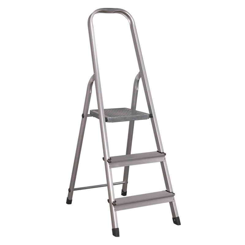 Aluminium Step Ladder 3-Tread EN 131 | Pipe Manufacturers Ltd..