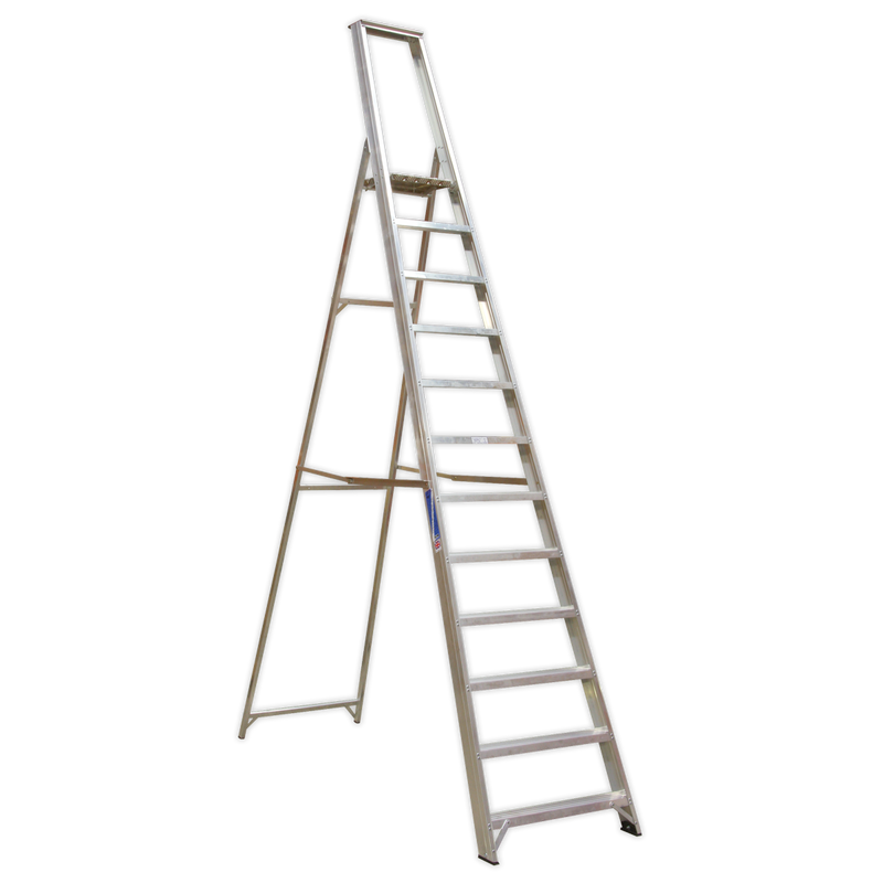 Aluminium Step Ladder 12-Tread Industrial BS 2037/1 | Pipe Manufacturers Ltd..