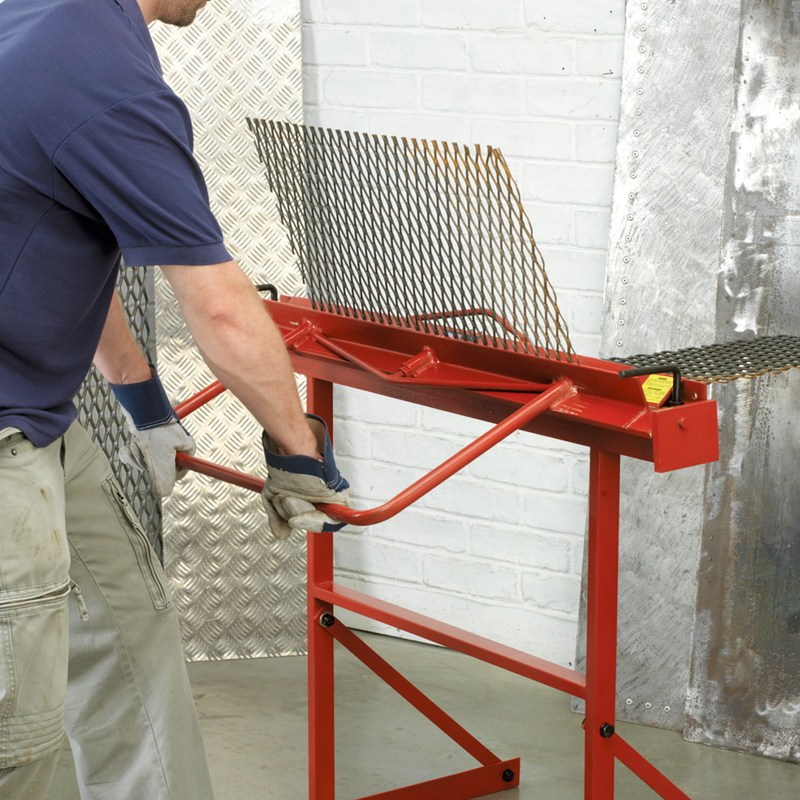 Sheet Metal Folder Floor Standing 910mm | Pipe Manufacturers Ltd..