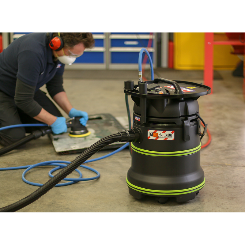 Vacuum Cleaner Industrial Dust-Free Wet/Dry 35L 1000W/230V Plastic Drum Class M Self-Clean Filter | Pipe Manufacturers Ltd..