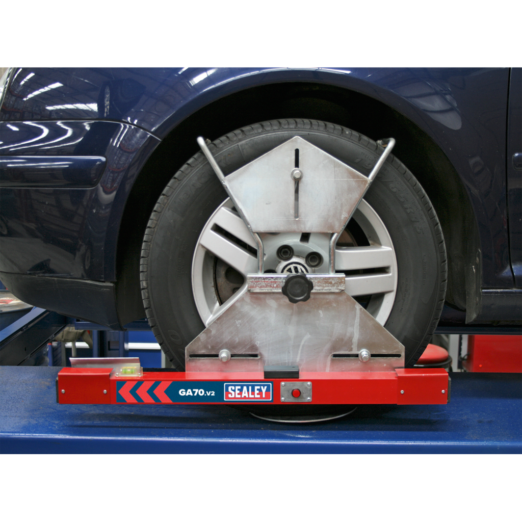 Four-Wheel Laser Wheel Aligner