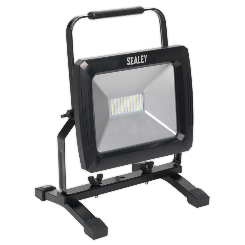 Portable Floodlight 70W SMD LED 230V | Pipe Manufacturers Ltd..