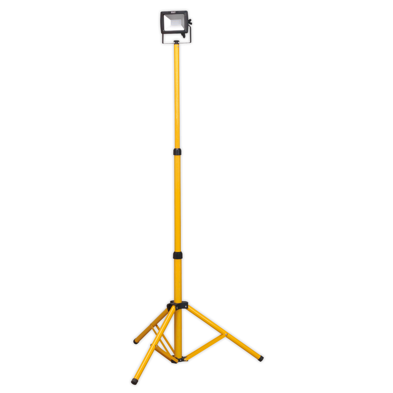 Telescopic Floodlight 10W SMD LED 110V | Pipe Manufacturers Ltd..