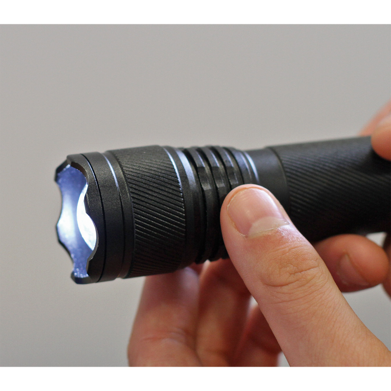 Aluminium Torch 3W XPE CREE LED Adjustable Focus 3 x AAA Cell | Pipe Manufacturers Ltd..