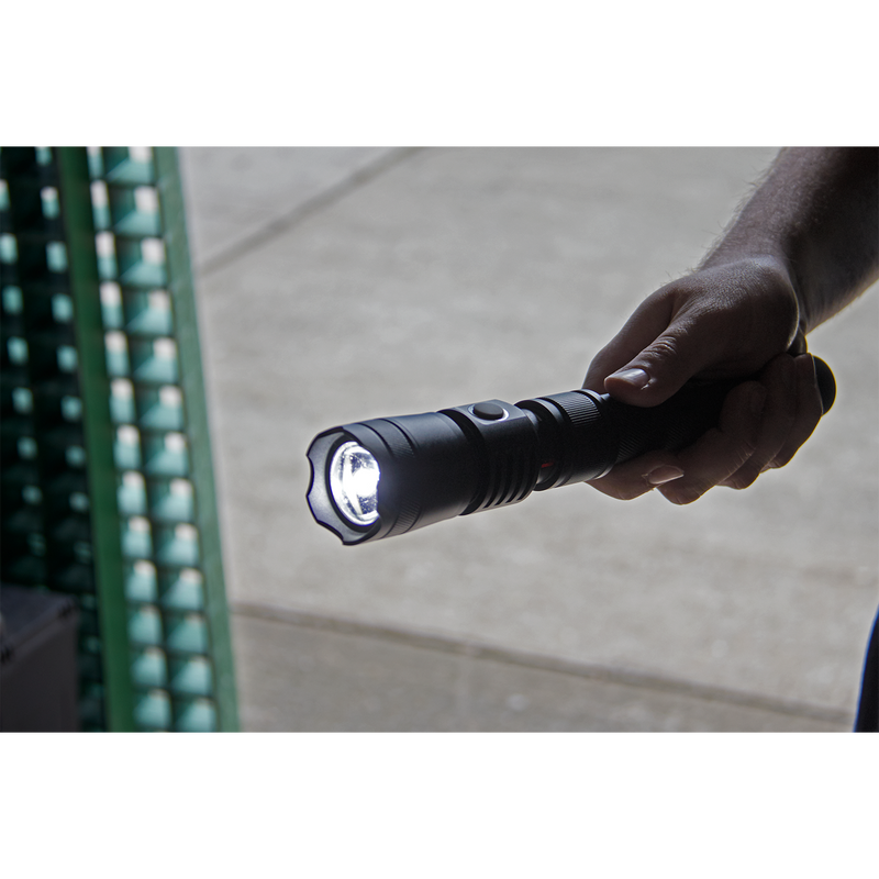 Rechargeable Aluminium Torch 20W CREE HP50 LED | Pipe Manufacturers Ltd..