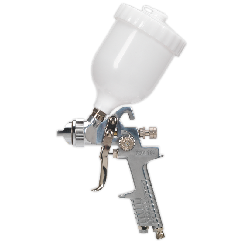 Spray Gun Gravity Feed 1.4mm Set-Up | Pipe Manufacturers Ltd..
