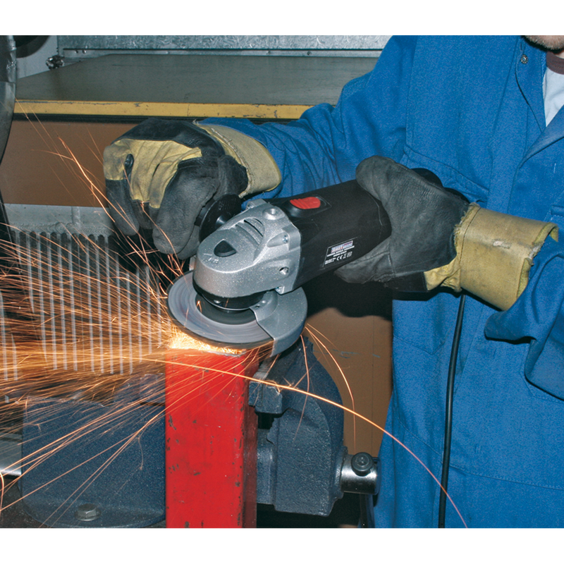 Angle Grinder ¯100mm 600W/230V | Pipe Manufacturers Ltd..